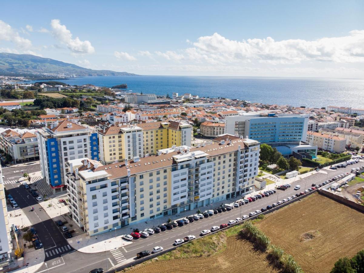 Apartment T3 In Downtown With Sea View Ponta Delgada  Exterior photo